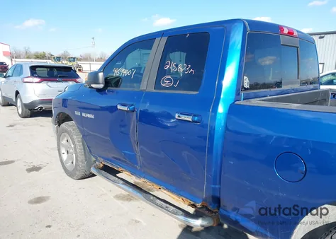 2010 Dodge Ram 1500 Slt/Sport/Trx из США, поврежденный, VIN 1D7RV1GT2AS261690